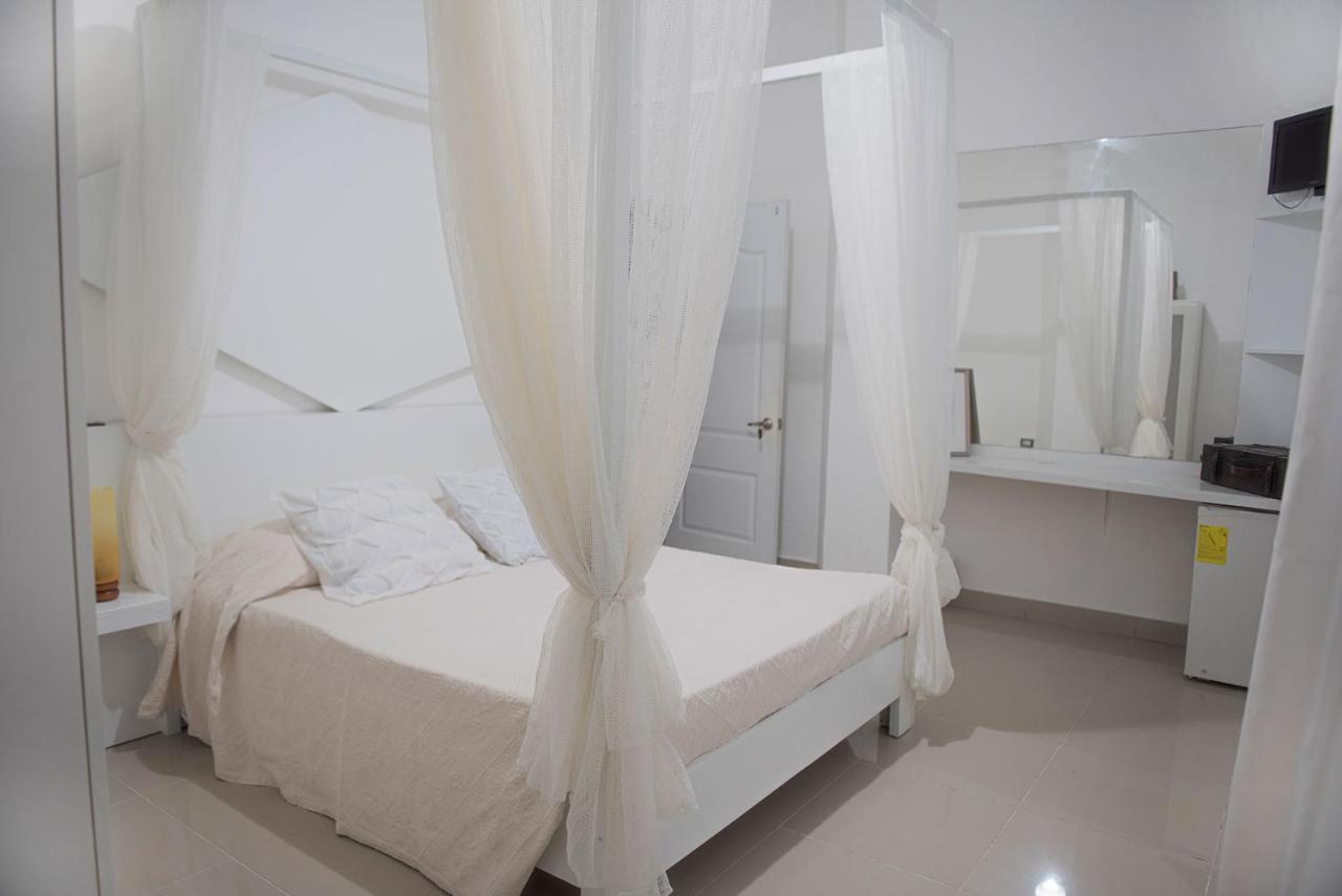 Hostal Mama Mambo - Zona Colonial 산토도밍고 외부 사진