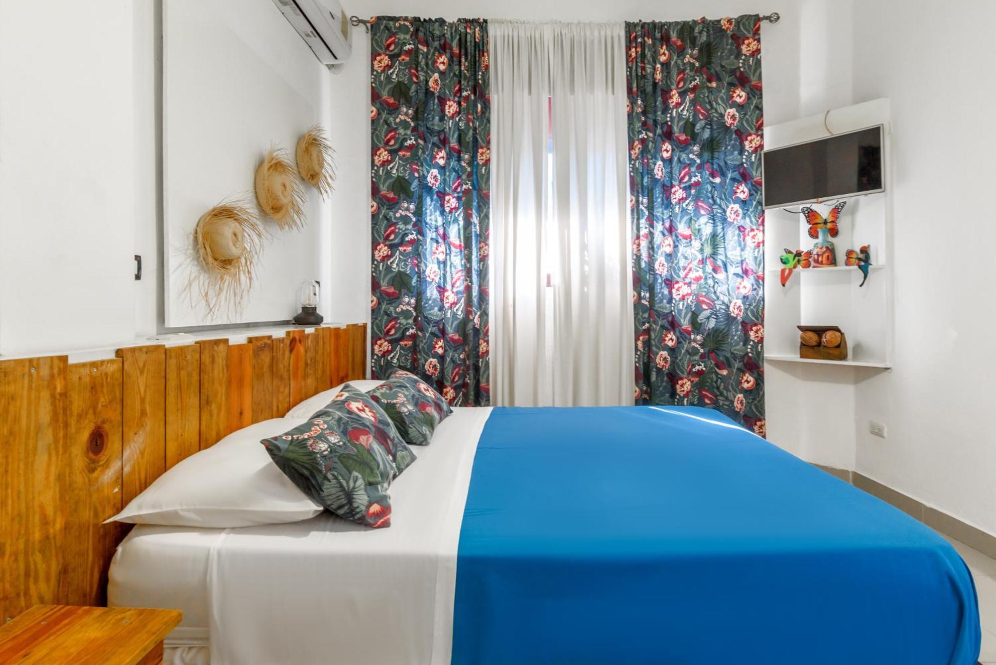 Hostal Mama Mambo - Zona Colonial 산토도밍고 외부 사진